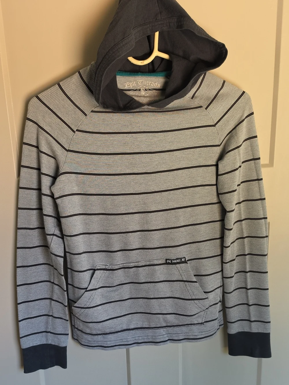 Epic Threads Gray Striped Hoodie Shirt